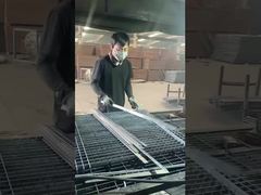 Grelha de metal galvanizado a quente 505 Barras dentadas de segurança de passarela Grelha de aço