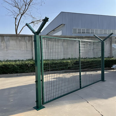 Y Shaped Post High Security Airport Metal Fencing With Razor Wire Barbed Wire