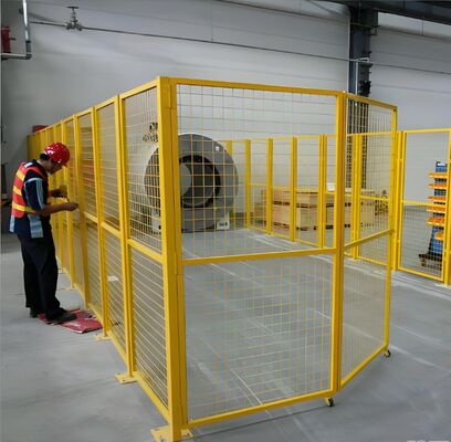 Powder Coated Low Carbon Steel Metal Wire Mesh Fencing with 50x50mm Mesh Opening for Workshop Isolation