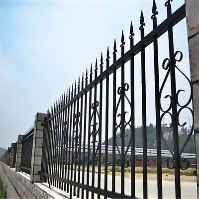 1.8x3M Cabeça de lança Painéis de vedação de ferro Preto Tubular Cercas de metal