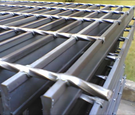Hot Dipped Galvanized Serrated 30x100MM Platform Steel Grating